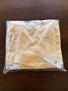 Alo Yoga Accolade Crew Neck Pullover Candlelight Yellow Size XXL